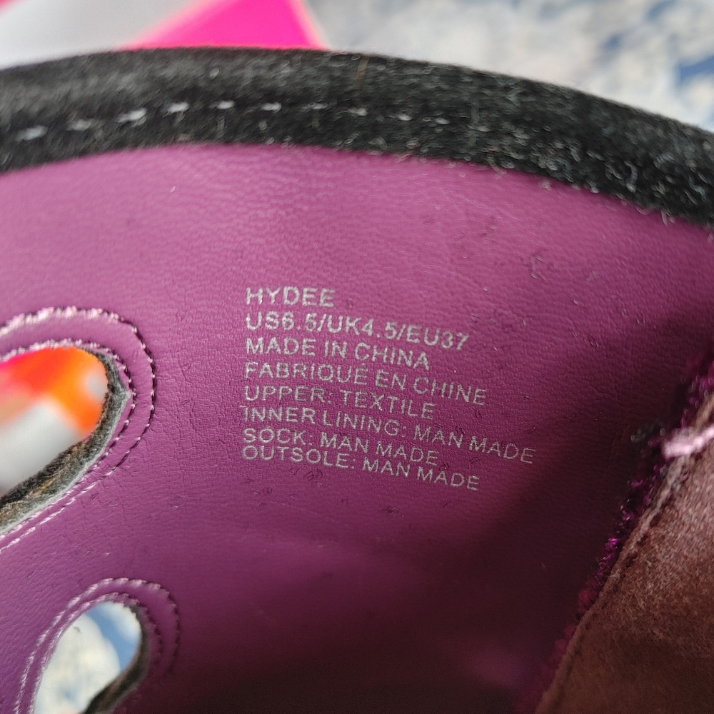 Stiletto Heeled Peeptoe Bootie - Picture 6 of 15